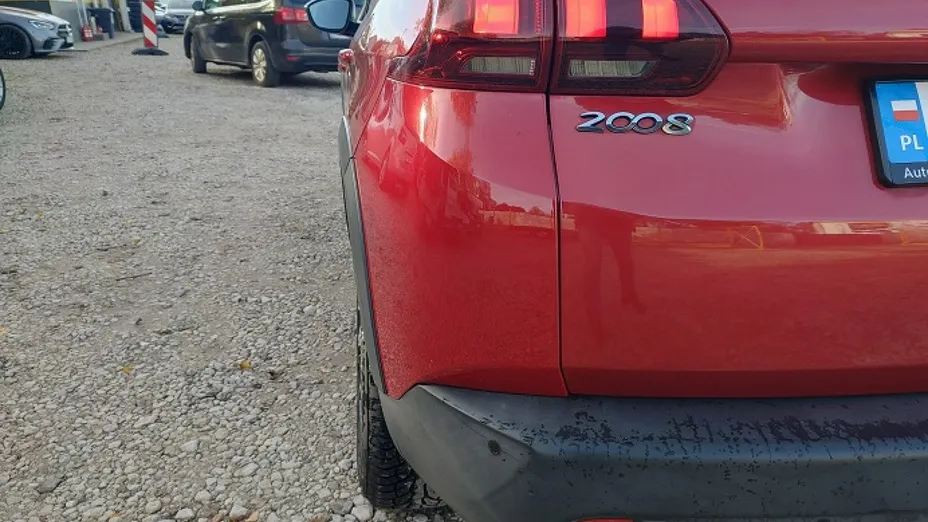 PEUGEOT 2008 -