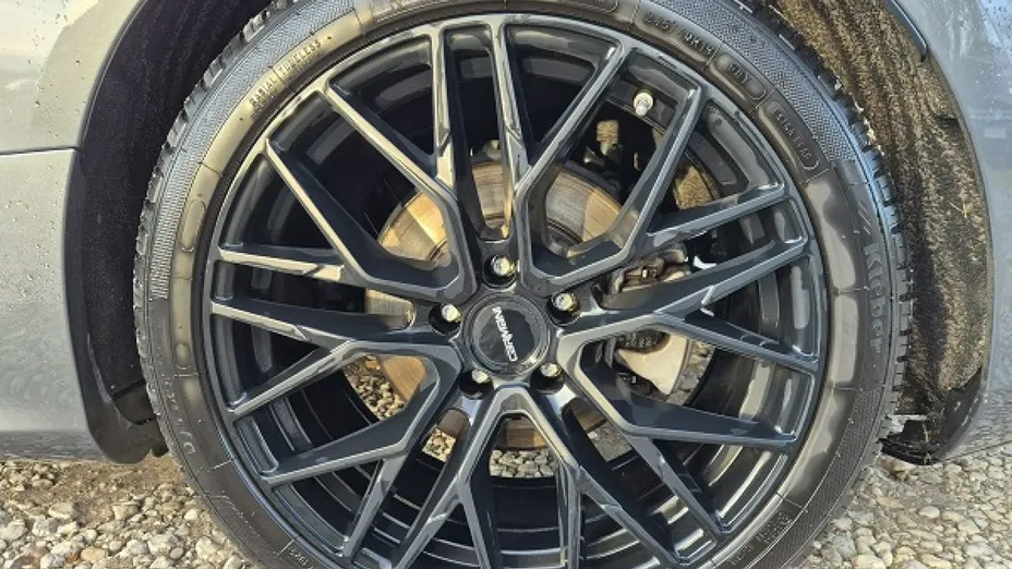 MERCEDES-BENZ E Klasa -