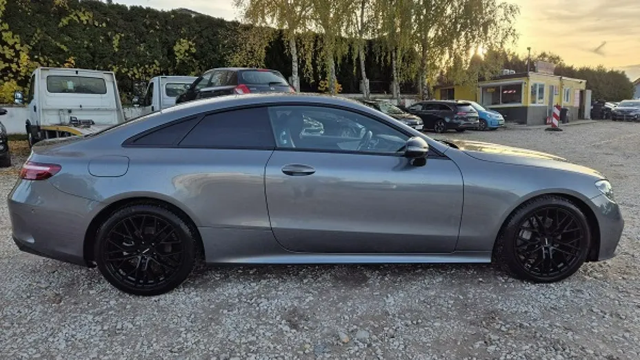 MERCEDES-BENZ E Klasa -