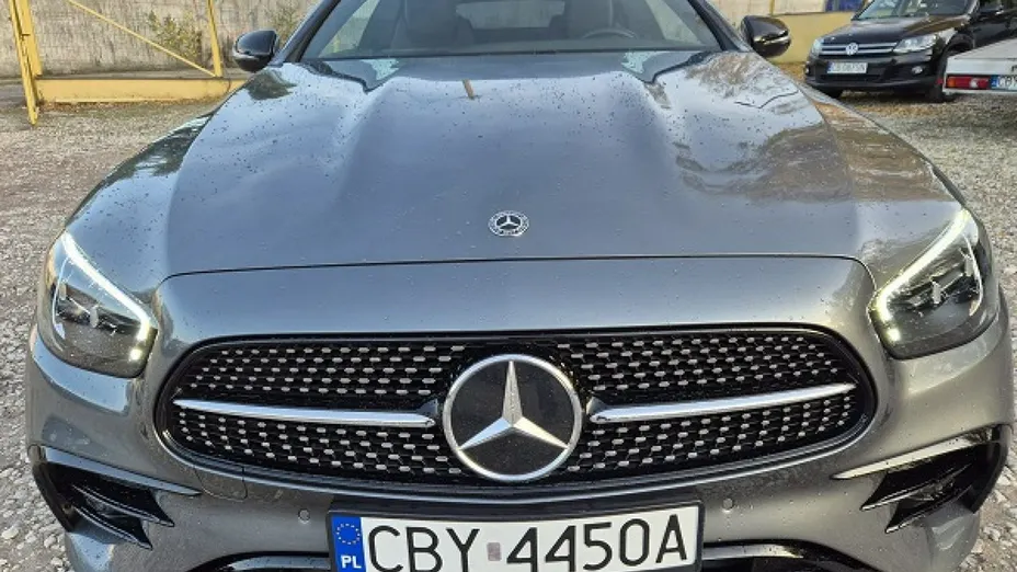 MERCEDES-BENZ E Klasa -