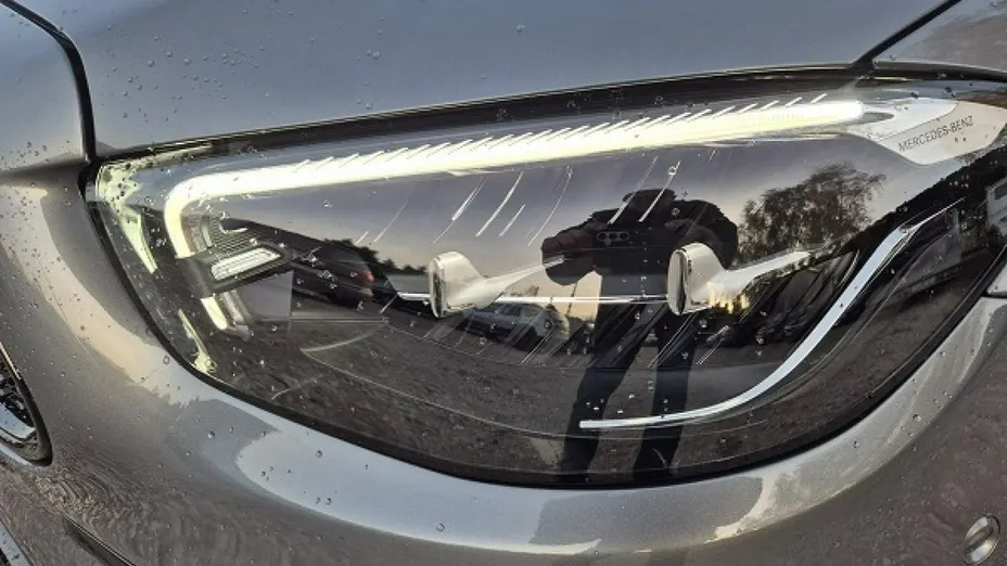 MERCEDES-BENZ E Klasa -