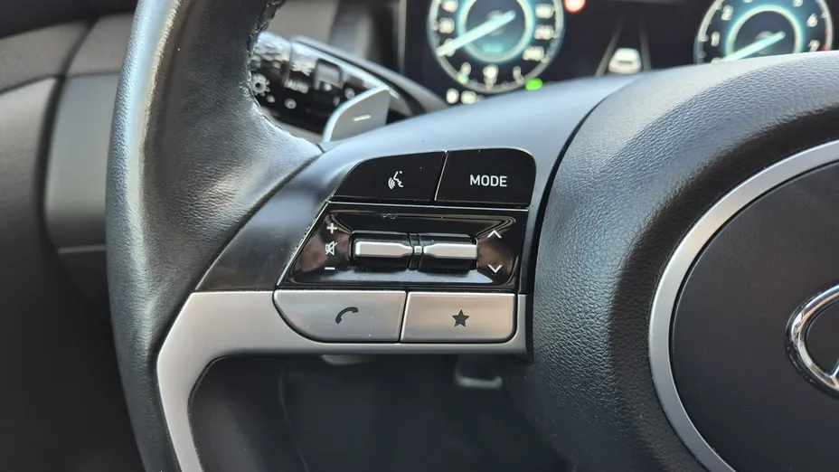 HYUNDAI Tucson -