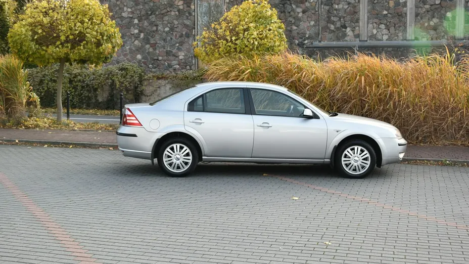 FORD Mondeo -