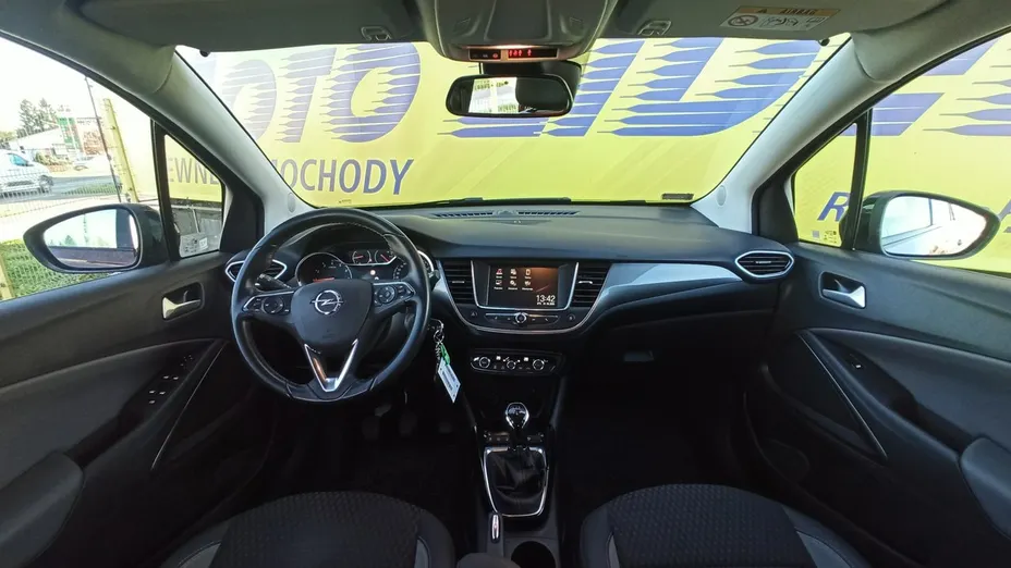 OPEL Crossland X -