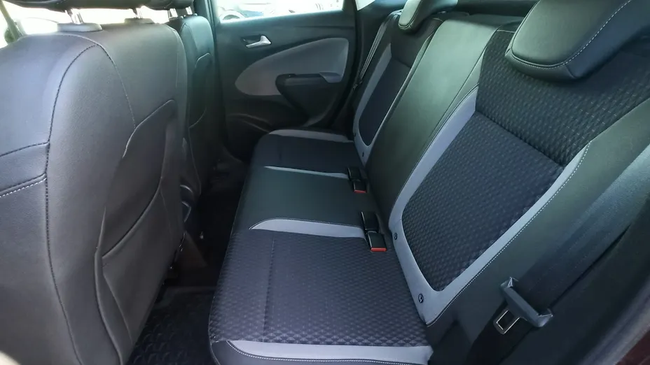 OPEL Crossland X -