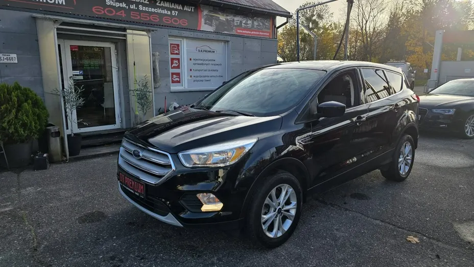 FORD Kuga -