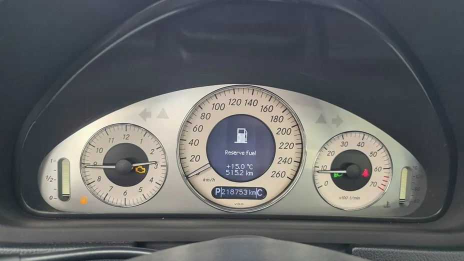 MERCEDES-BENZ CLK -