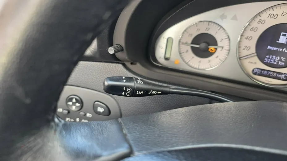 MERCEDES-BENZ CLK -