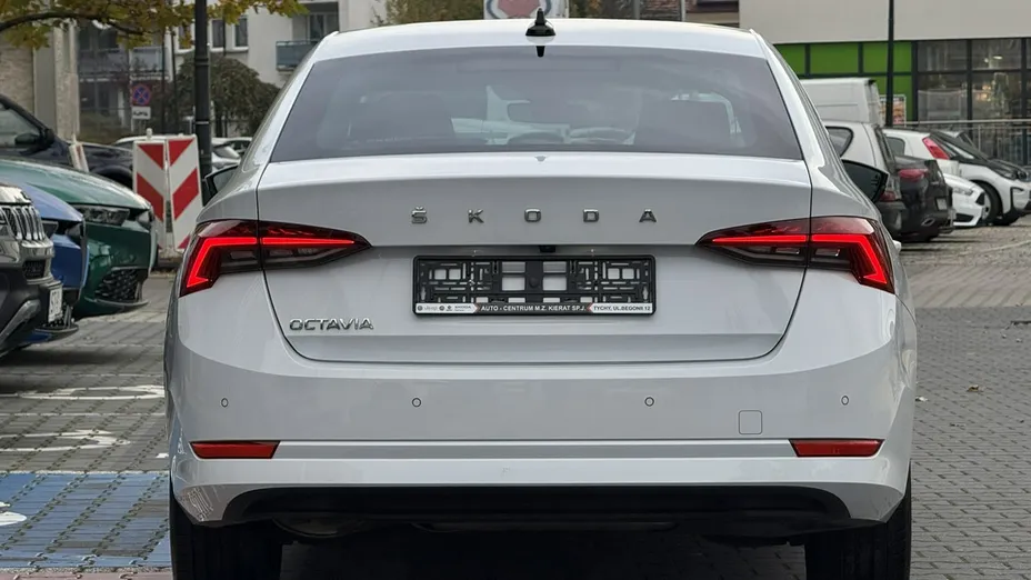 SKODA Octavia -