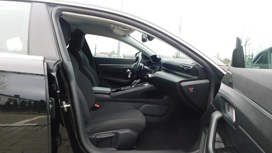 PEUGEOT 508 -