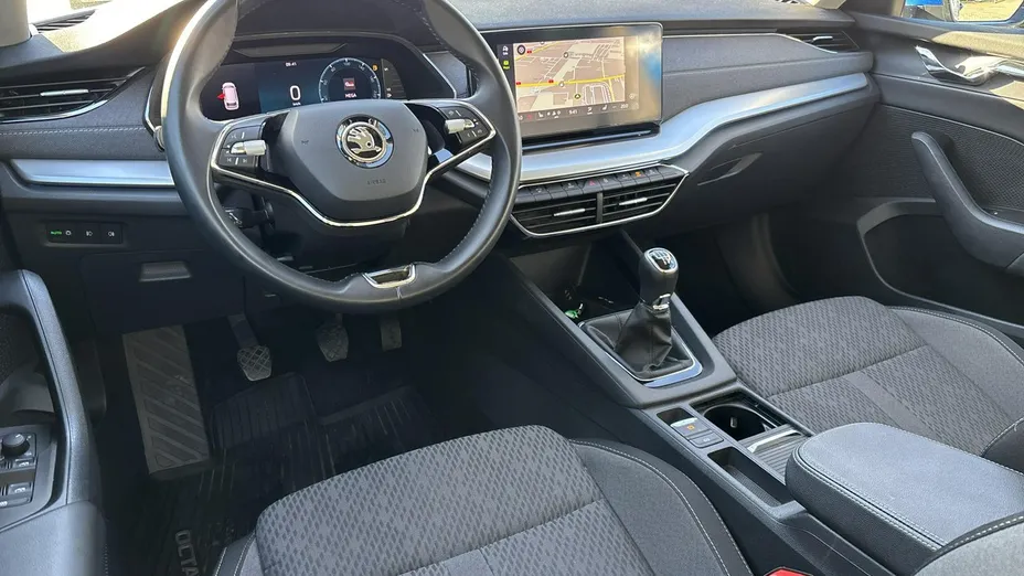 SKODA Octavia -