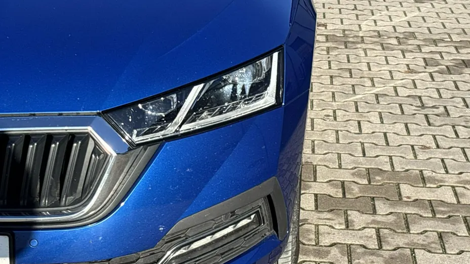 SKODA Octavia -