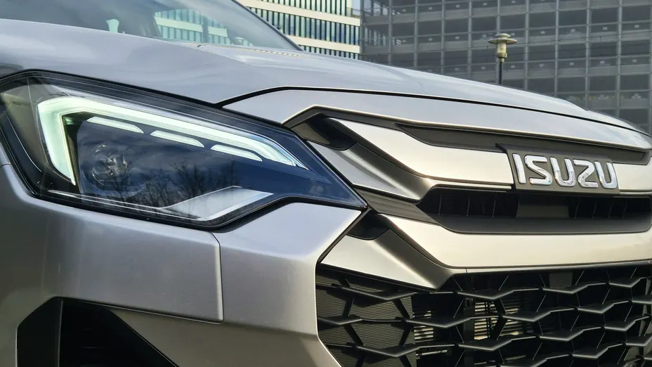 ISUZU D-Max -
