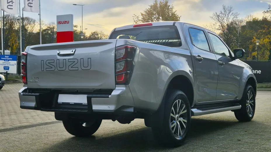 ISUZU D-Max -