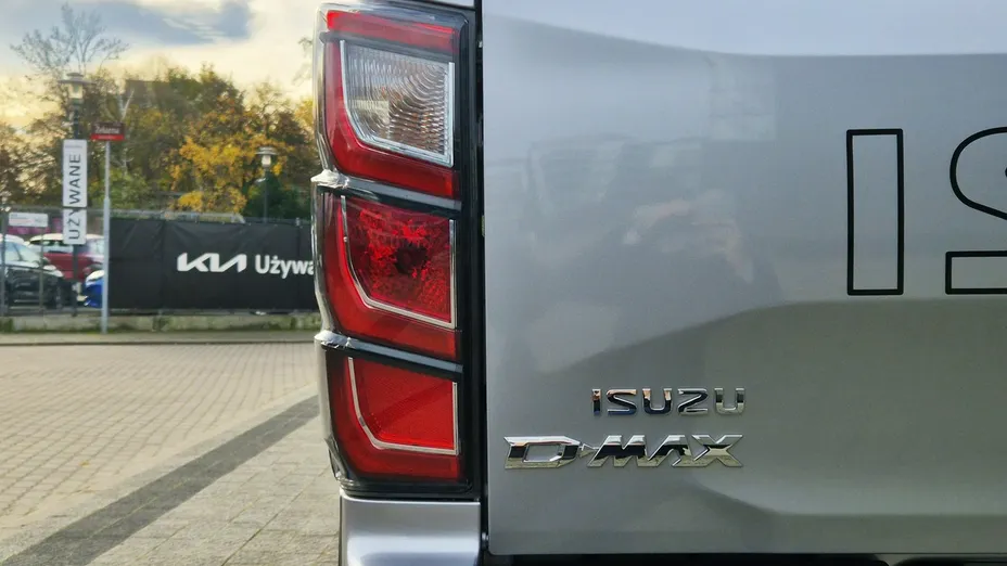 ISUZU D-Max -