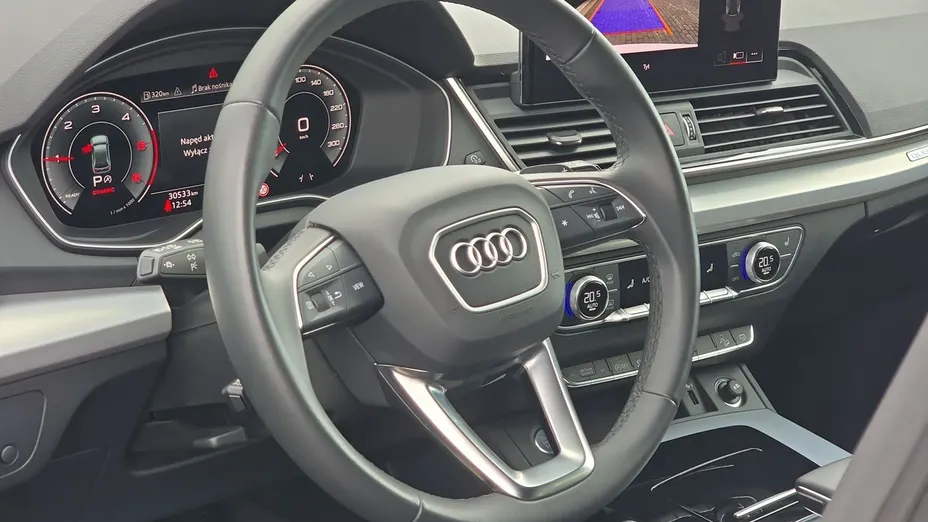 AUDI Q5 -