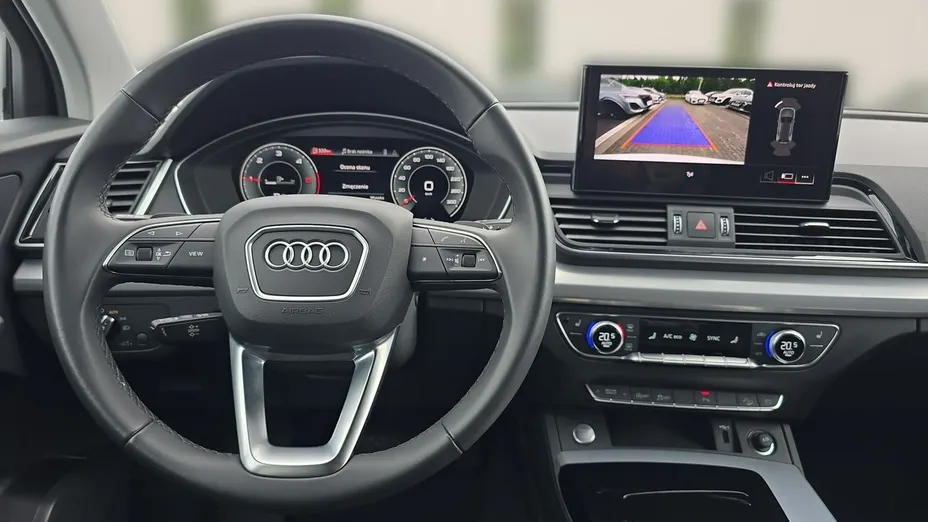 AUDI Q5 -