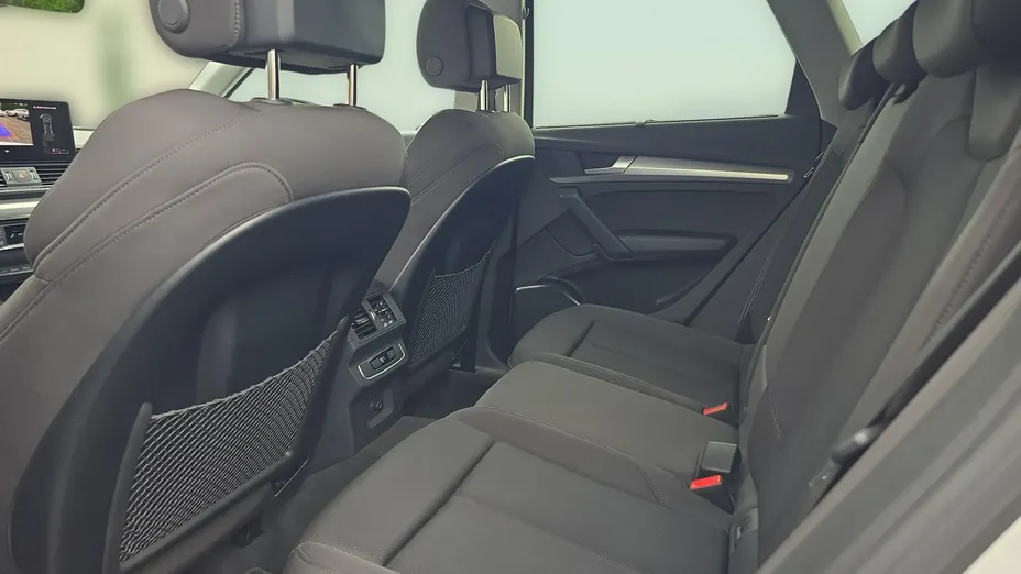 AUDI Q5 -