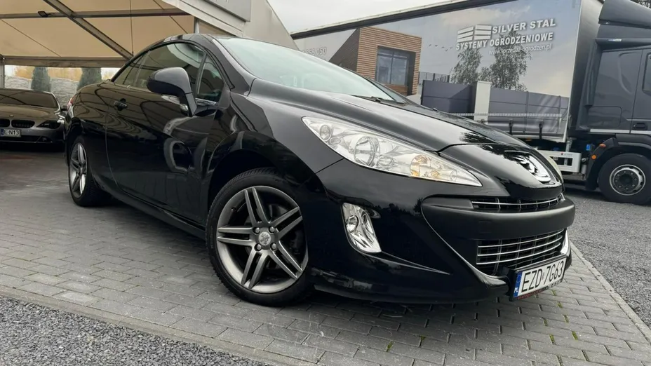 PEUGEOT 308 -