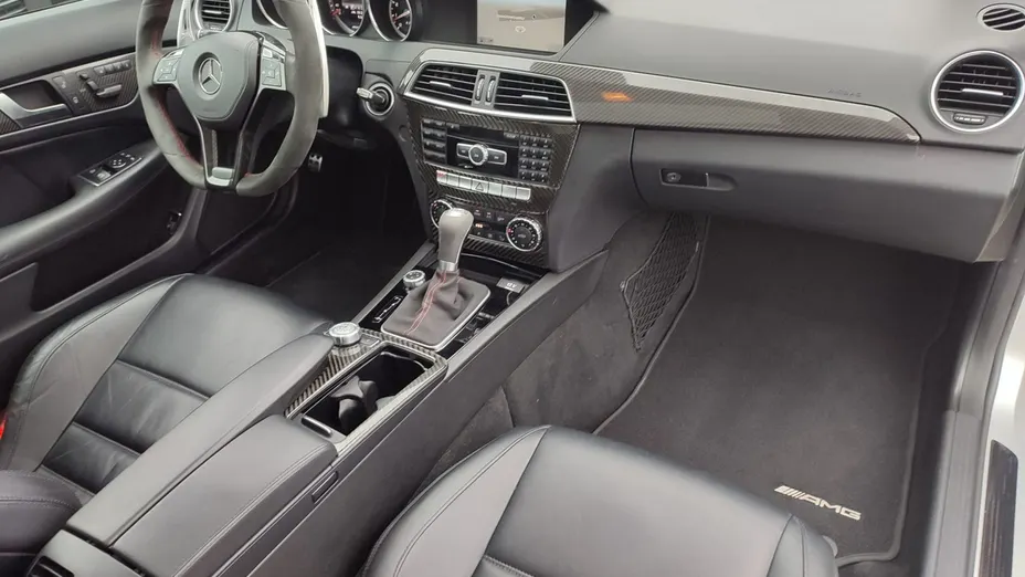 MERCEDES-BENZ C Klasa -