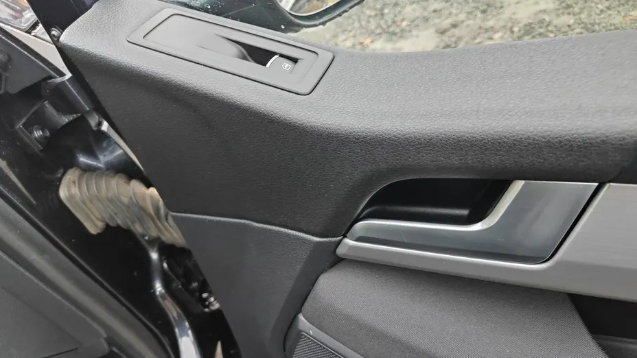 VOLKSWAGEN Multivan -