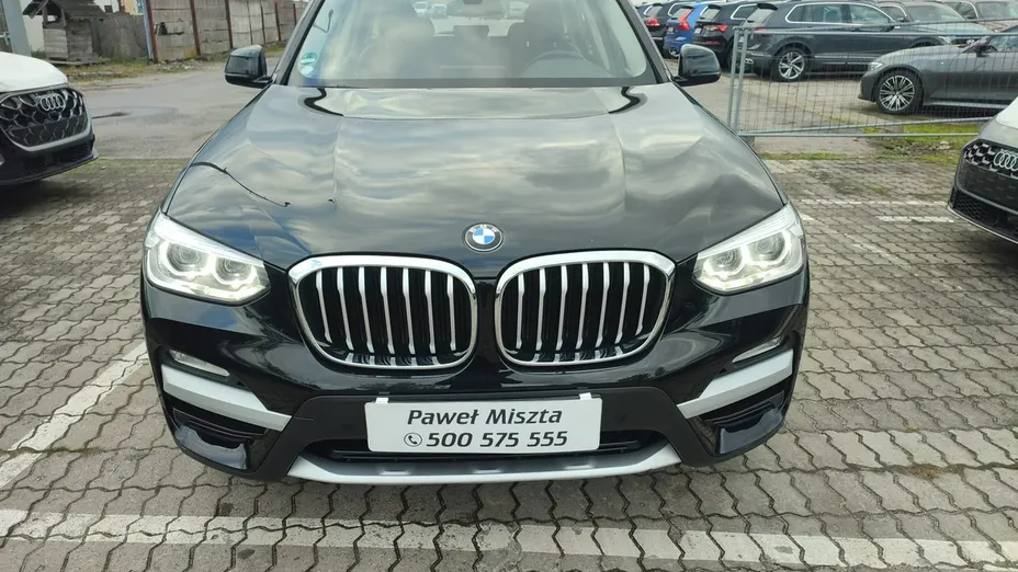 BMW X3 -