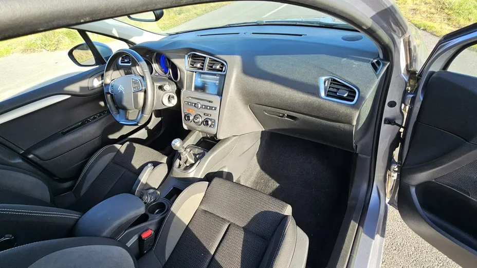 CITROEN C4 -