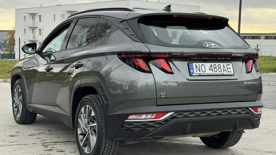 HYUNDAI Tucson -