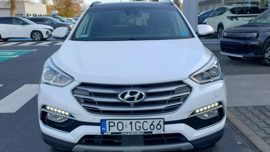 HYUNDAI Santa Fe -