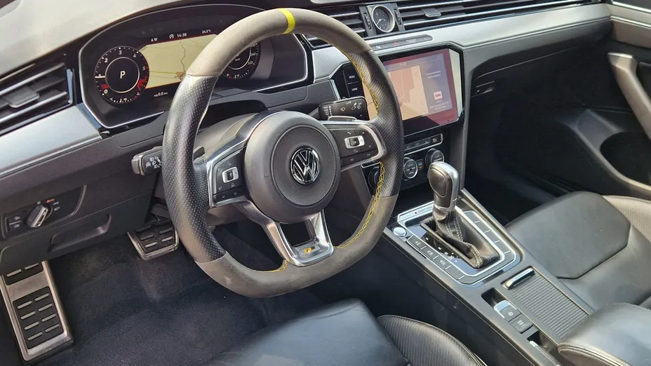VOLKSWAGEN Arteon -