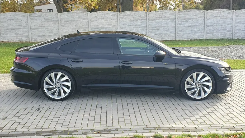 VOLKSWAGEN Arteon -