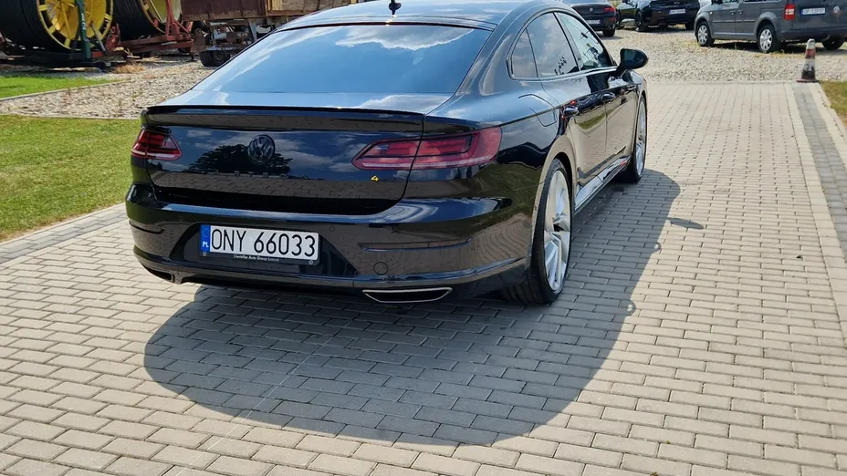 VOLKSWAGEN Arteon -