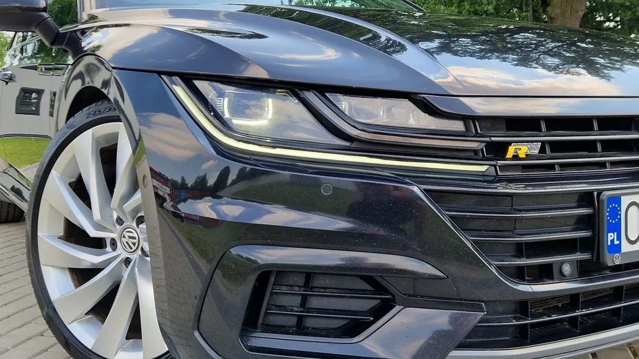 VOLKSWAGEN Arteon -
