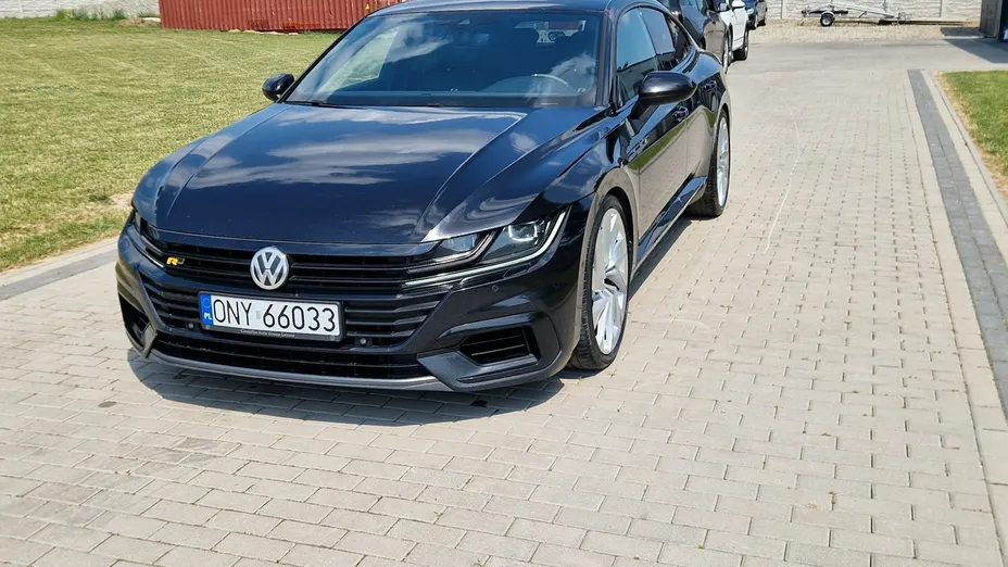 VOLKSWAGEN Arteon -