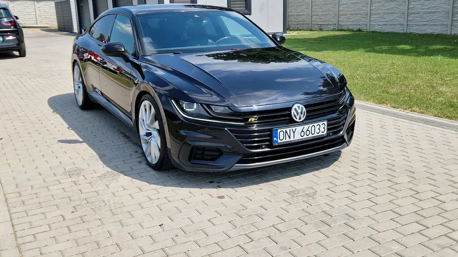 VOLKSWAGEN Arteon -