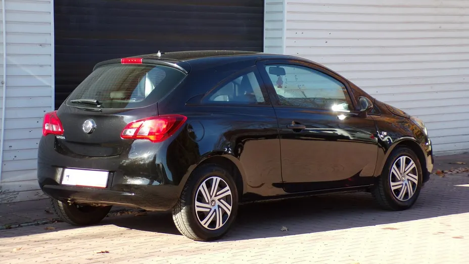 OPEL Corsa -