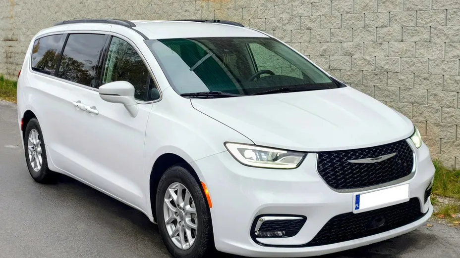 CHRYSLER Pacifica -