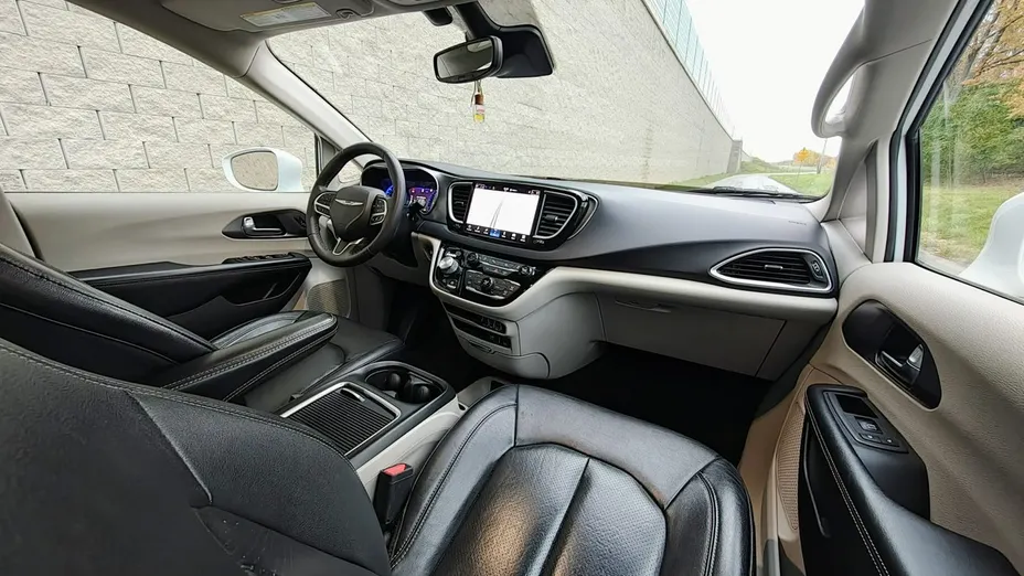 CHRYSLER Pacifica -