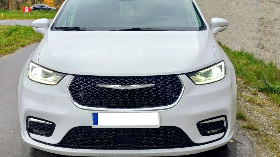 CHRYSLER Pacifica -