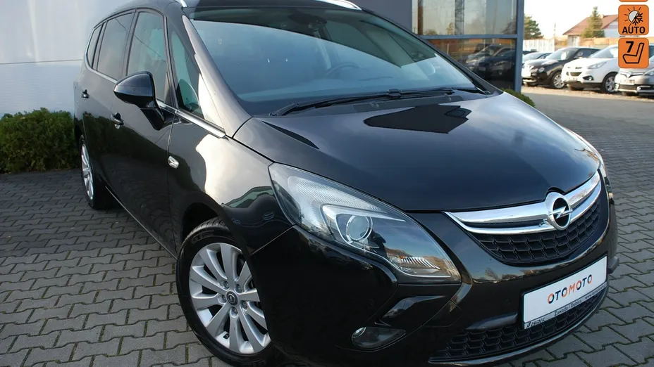 OPEL Zafira -