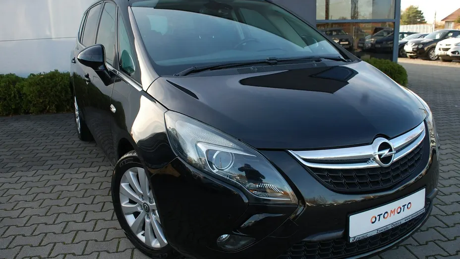 OPEL Zafira -