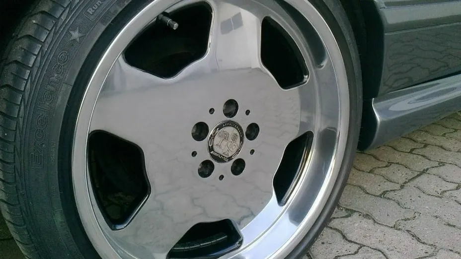 MERCEDES-BENZ S Klasa -