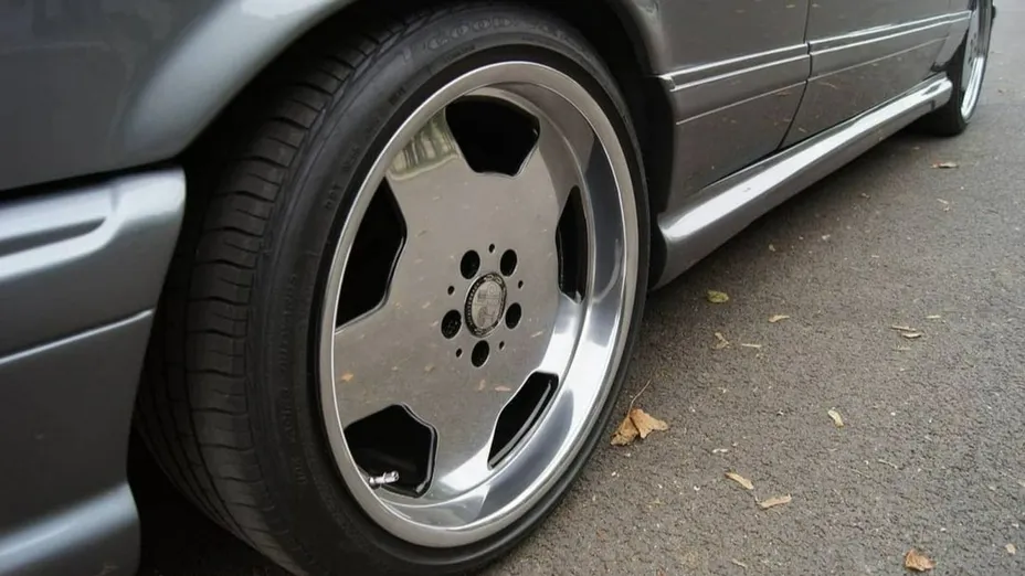 MERCEDES-BENZ S Klasa -