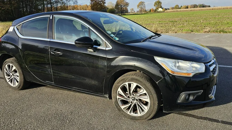 CITROEN DS4 -