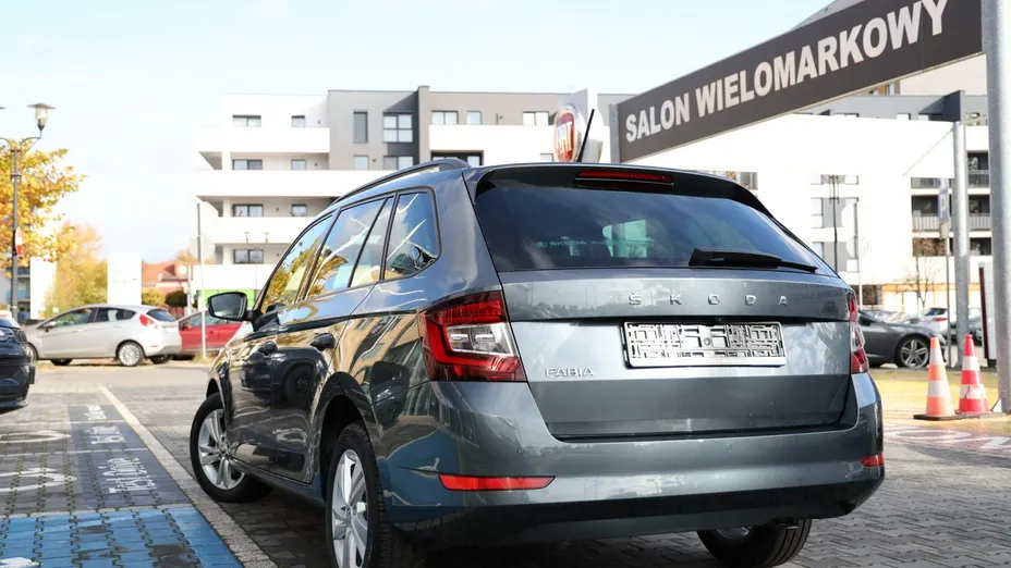 SKODA Fabia -