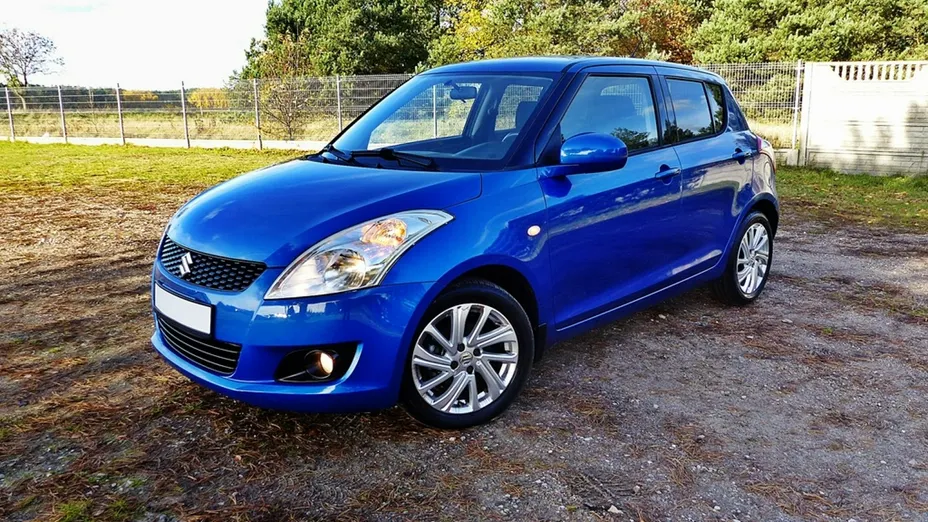 SUZUKI Swift -
