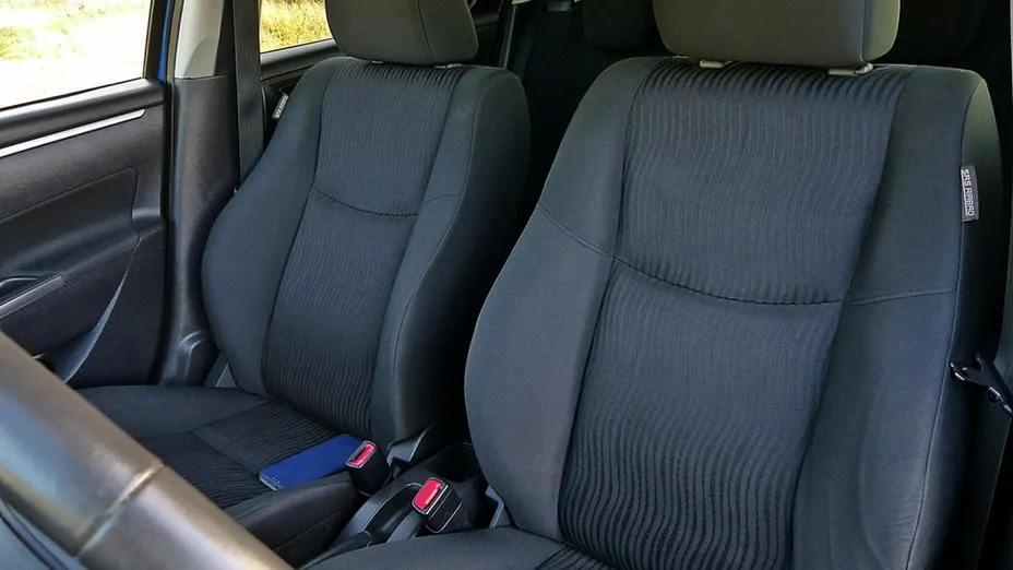 SUZUKI Swift -