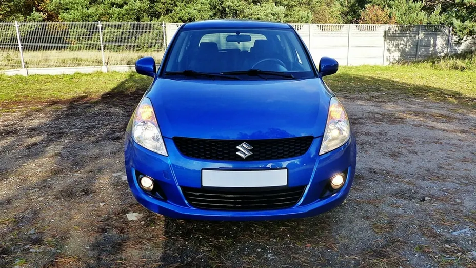 SUZUKI Swift -