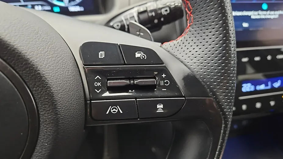 HYUNDAI Tucson -
