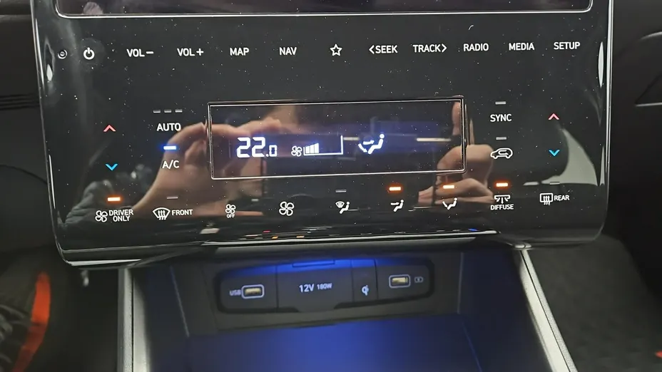 HYUNDAI Tucson -